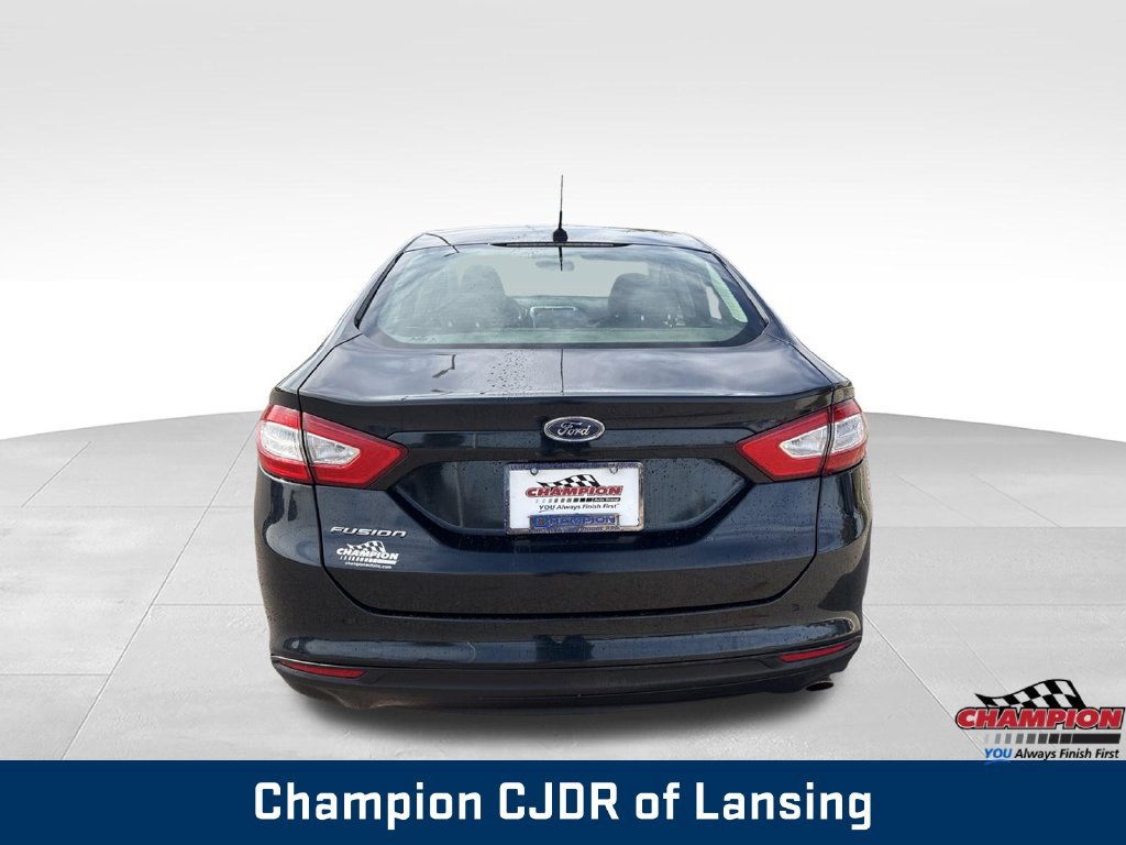 Used 2014 Ford Fusion S FWD image 6