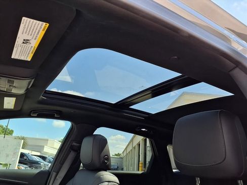 Certified 2023 Cadillac XT5 Sportv AWD/4WD image 22