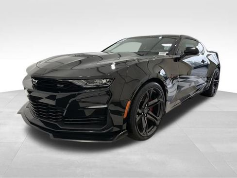 Used 2023 Chevrolet Camaro SS image 1