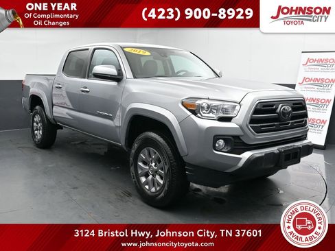 Used 2019 Toyota Tacoma SR5 image 1