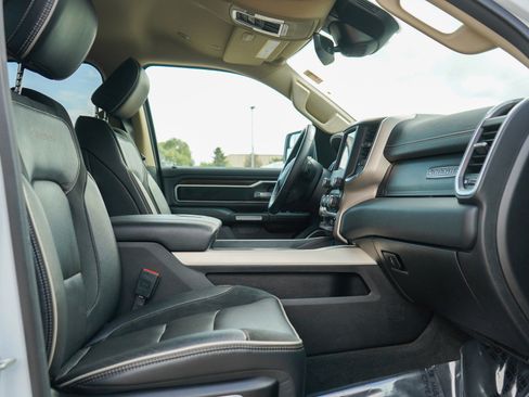 Used 2021 RAM 1500 Laramie image 11