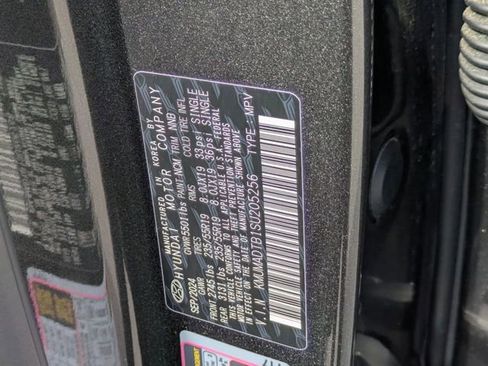 Used 2025 Genesis GV70 2.5T image 38