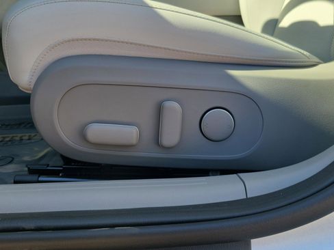 New 2025 Hyundai Ioniq 6 SEL image 14