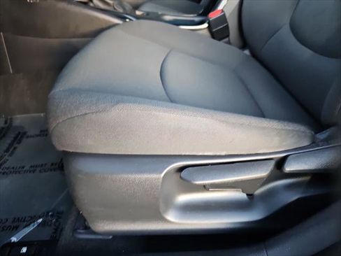 Certified 2022 Toyota Corolla LE image 17