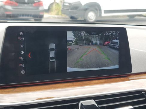 Used 2018 BMW 540i xDrive AWD/4WD image 29