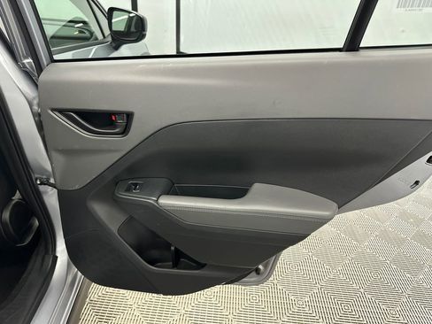 Used 2024 Subaru Crosstrek 2.0i Premium image 14