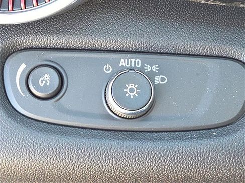 Used 2026 Chevrolet Trax RS w/ Driver Confidence Package image 26