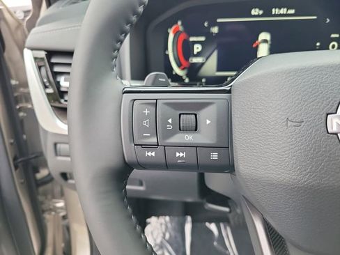 Used 2026 Nissan Rogue Platinum w/ Platinum Premium Package image 11