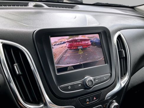 Used 2023 Chevrolet Equinox LT FWD image 21