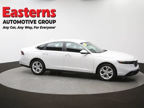 Used 2025 Honda Accord LX image 42