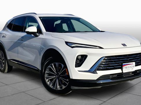 Certified 2025 Buick Envision Preferred image 2