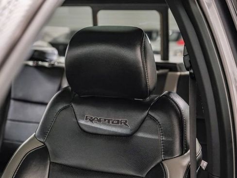 Used 2018 Ford F150 Raptor w/ Equipment Group 802A Luxury image 26