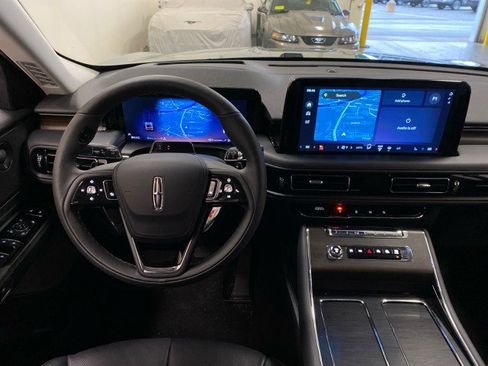 Used 2026 Lincoln Aviator Reserve w/ Jet Appearance Package image 12