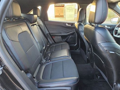 Used 2024 Ford Escape ST-Line w/ Tech Pack #1 image 30