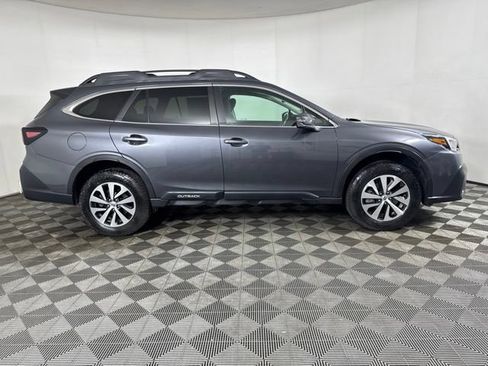 Used 2021 Subaru Outback Premium AWD/4WD image 2