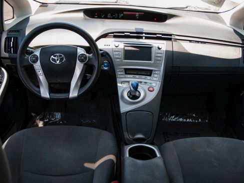 Used 2012 Toyota Prius Two FWD image 21