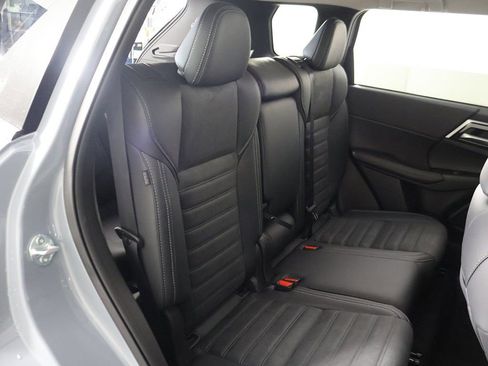 New 2026 Mitsubishi Outlander SE AWD/4WD image 34