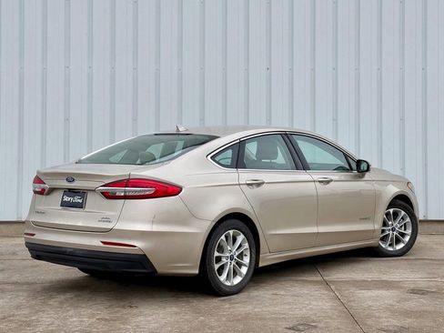 Certified 2019 Ford Fusion SEL image 5