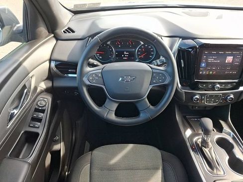 Certified 2024 Chevrolet Traverse LT w/ Midnight/Sport Edition AWD/4WD image 13