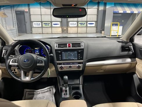 Used 2016 Subaru Legacy 2.5i Premium w/ Moonroof Package AWD/4WD image 32
