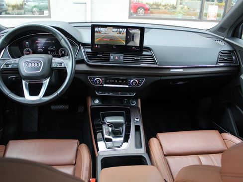 Used 2021 Audi Q5 Sportback 2.0T Premium Plus w/ Premium Plus Package image 25