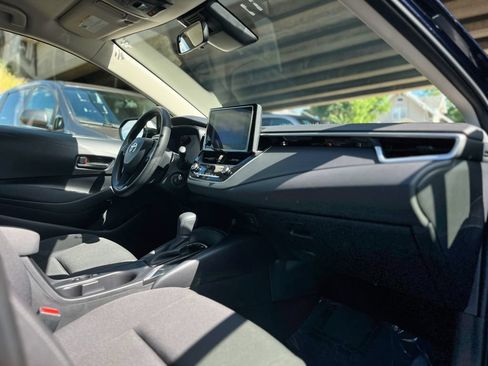 Used 2025 Toyota Corolla LE FWD image 51