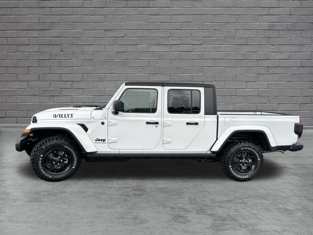 New 2026 Jeep Gladiator Sport AWD/4WD image 4