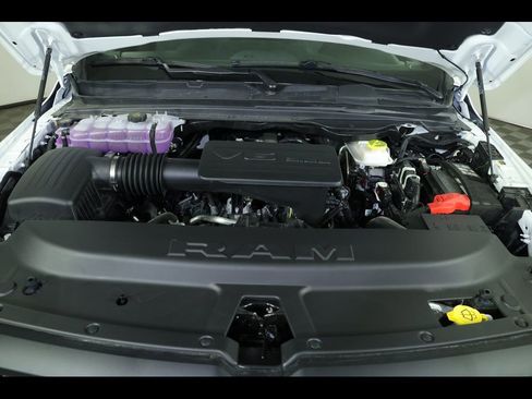 New 2026 RAM 1500 Tradesman AWD/4WD image 15