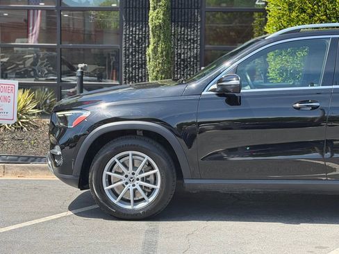 Used 2024 Mercedes-Benz GLE 350 4MATIC w/ 3rd Row Seat Package image 10