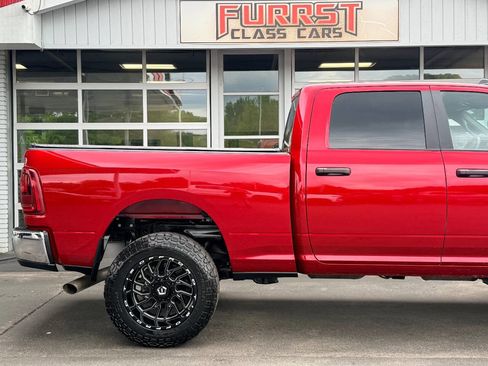 Used 2025 RAM 2500 Big Horn AWD/4WD image 11