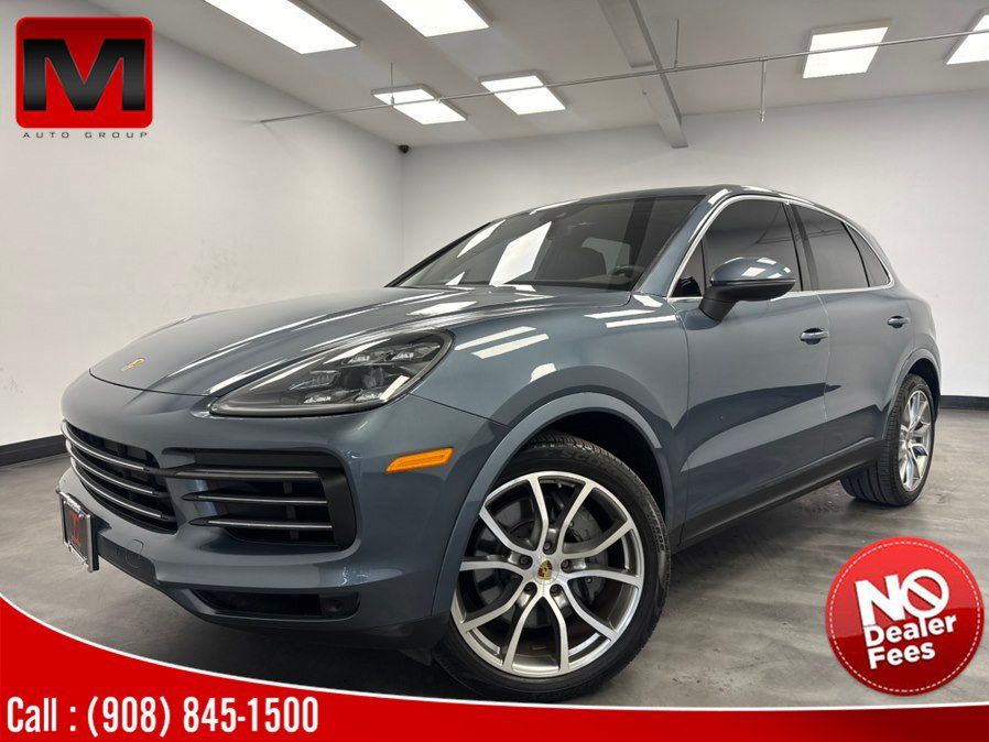 Used 2019 Porsche Cayenne S w/ Premium Plus Package AWD/4WD image 1