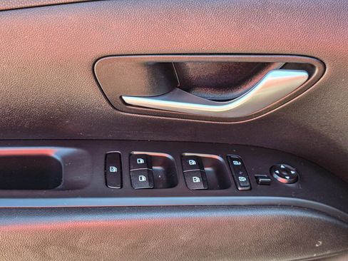 Used 2024 Hyundai Santa Cruz SEL image 14