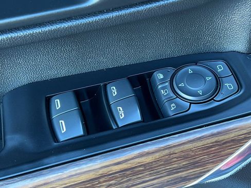 Used 2020 Chevrolet Silverado 3500 High Country w/ Z71 Off-Road Package image 11