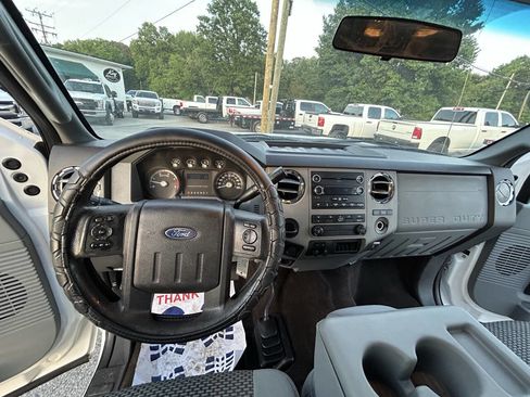 Used 2016 Ford F350 XLT AWD/4WD image 14