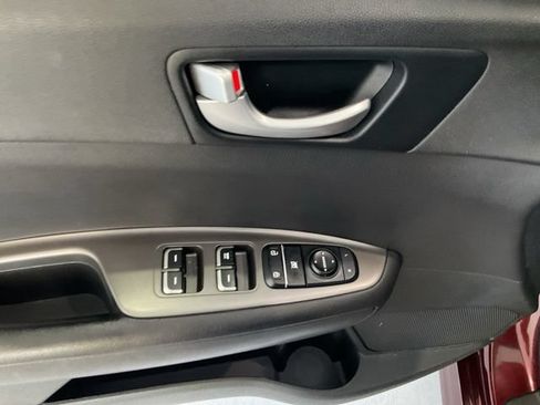 Used 2020 Kia Optima LX FWD image 6