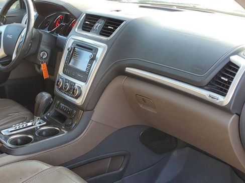 Used 2014 GMC Acadia SLT image 28