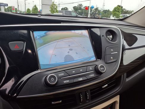 Used 2019 Buick Envision Preferred FWD image 29