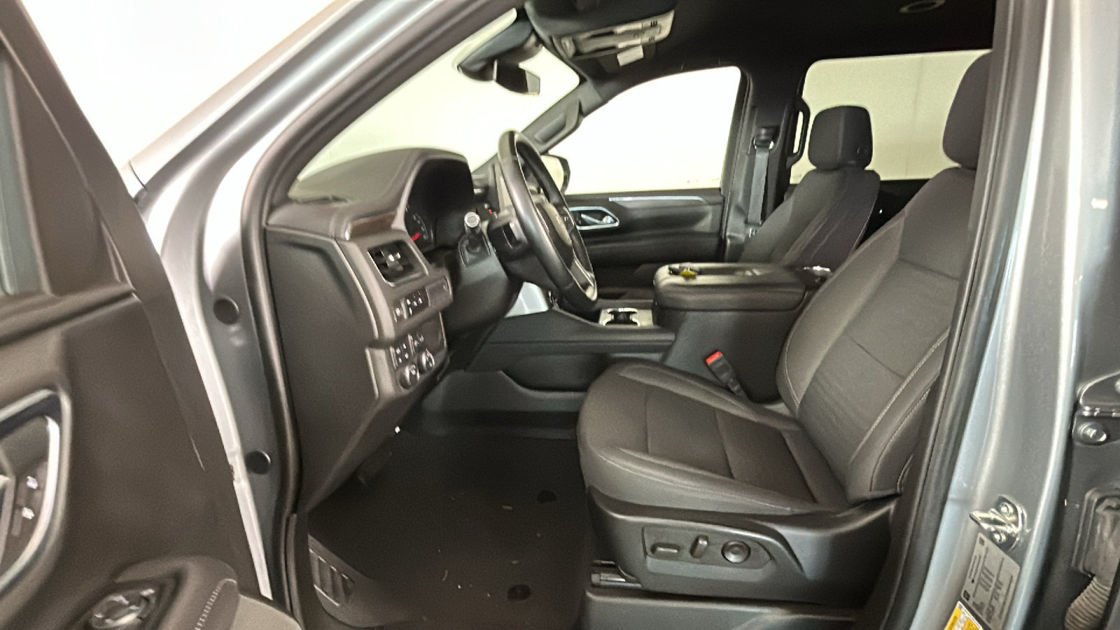 Used 2024 Chevrolet Suburban LS w/ Driver Alert Package AWD/4WD image 14