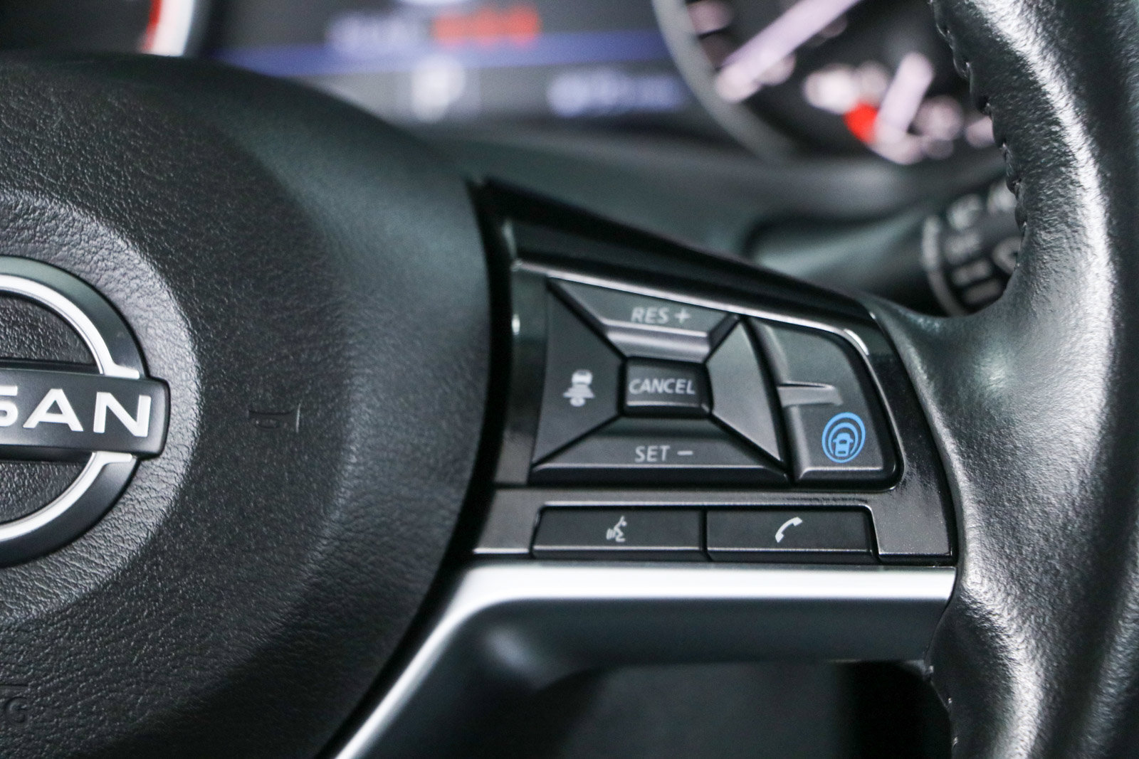 Used 2023 Nissan Altima 2.5 SL FWD image 14