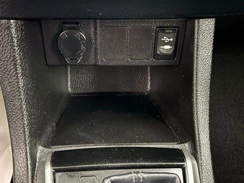 Used 2016 Toyota Corolla S image 25