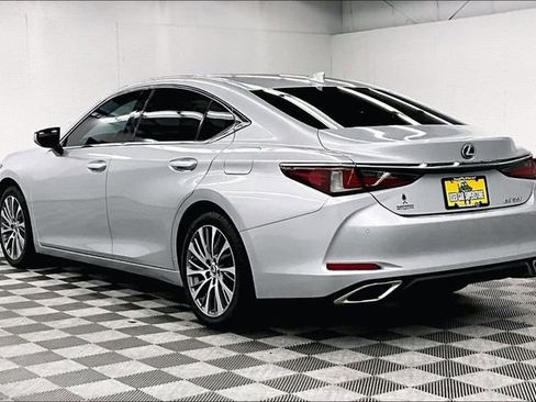 Used 2021 Lexus ES 350 w/ Premium Package image 3