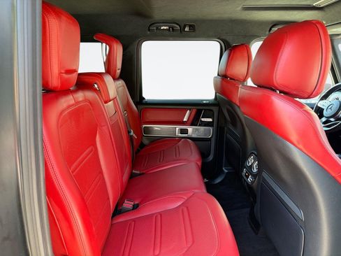 Used 2024 Mercedes-Benz G 550 image 27
