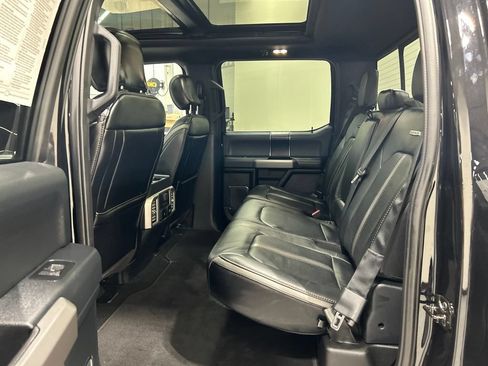 Certified 2020 Ford F150 Platinum w/ Equipment Group 701A Luxury AWD/4WD image 30