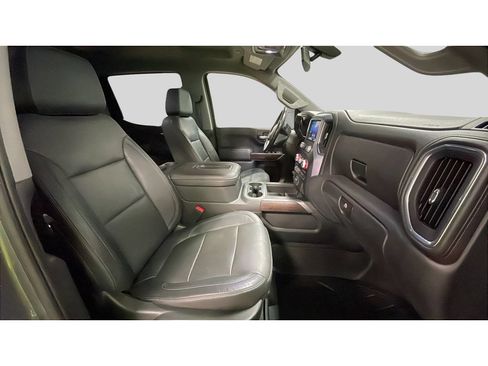 Used 2019 GMC Sierra 1500 SLT w/ SLT Premium Package AWD/4WD image 17
