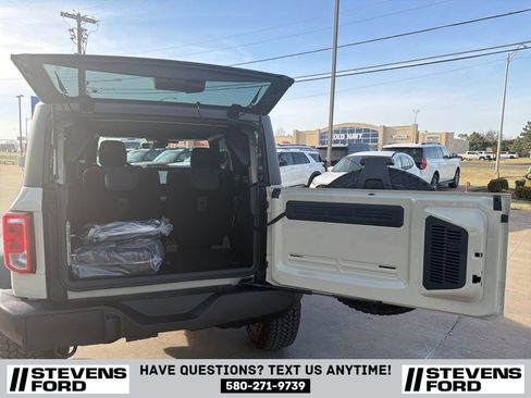 Used 2025 Ford Bronco 2-Door w/ Sasquatch Package AWD/4WD image 10
