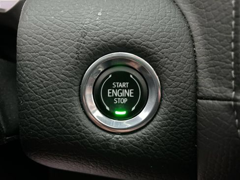 Used 2023 GMC Yukon XL Denali AWD/4WD image 20