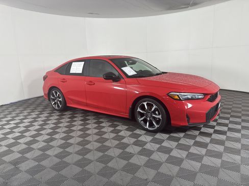 Certified 2025 Honda Civic Sport Touring image 2