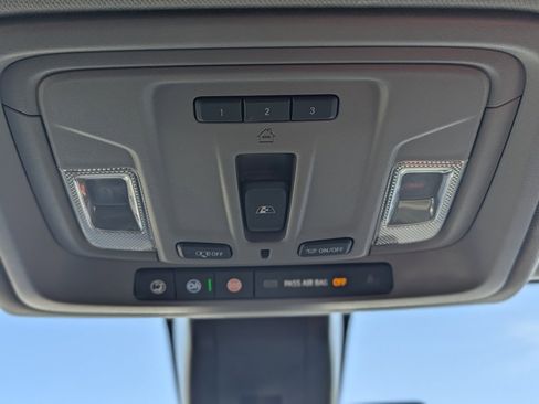 Used 2019 GMC Sierra 1500 SLT w/ SLT Premium Plus Package image 41