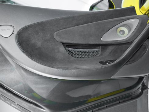 Used 2019 McLaren 600LT image 44