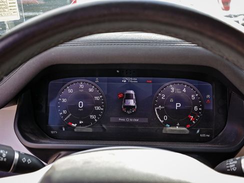 Used 2020 Land Rover Defender 110 S image 13